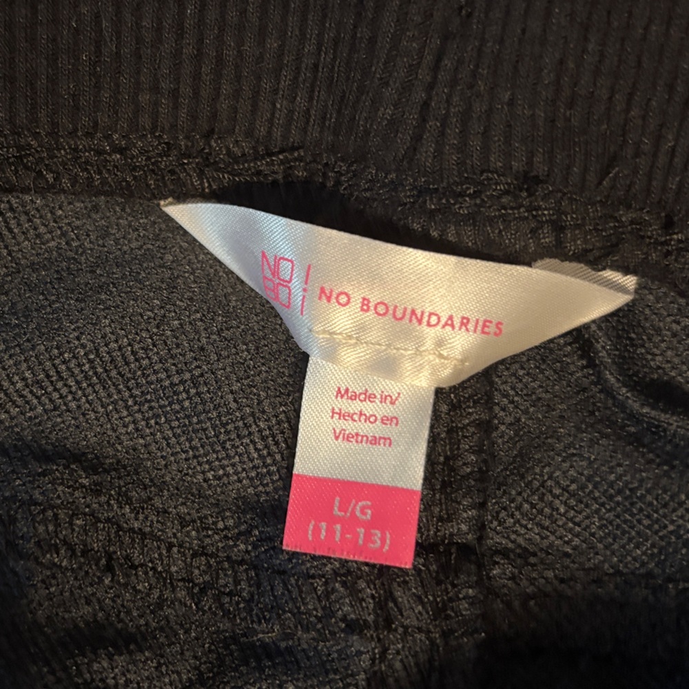 No Boundaries Black Pinstriped Pants - Picture 2 of 4